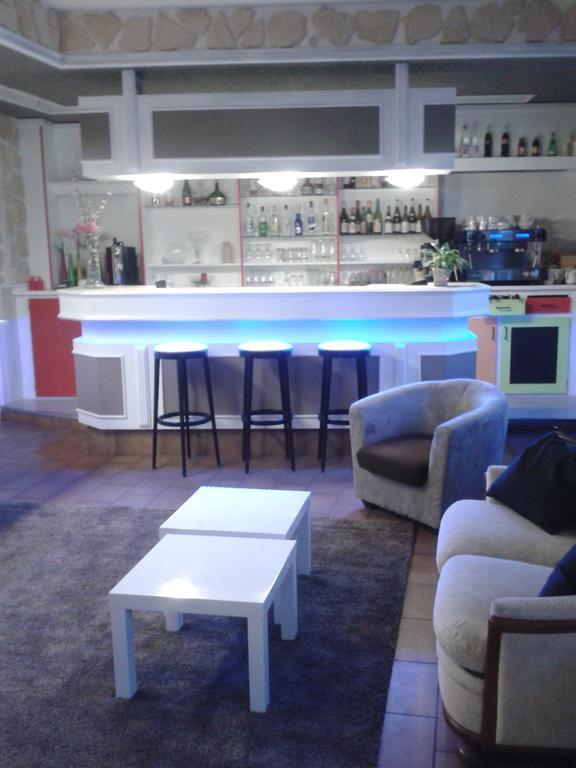 Le Merle Blanc Hotel Logis Digoin Exteriér fotografie
