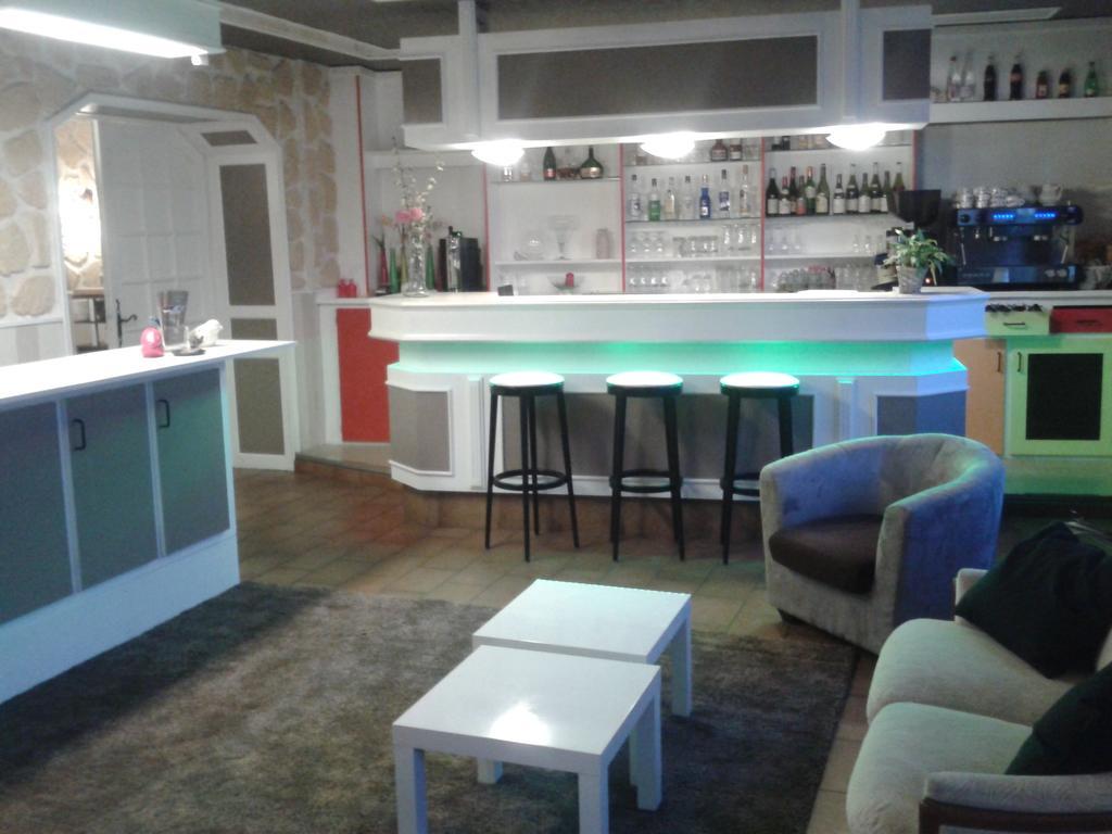 Le Merle Blanc Hotel Logis Digoin Exteriér fotografie